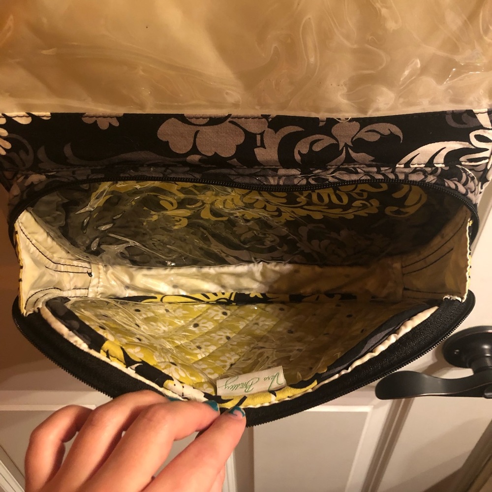 Baroque Vera Bradley Hanging Travel Organizer